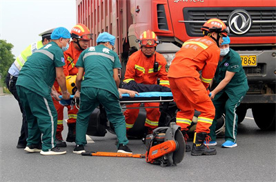 大洼九龙道路救援